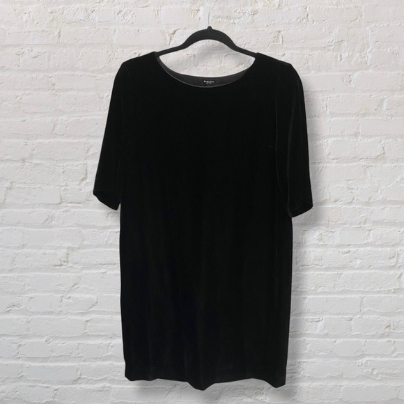 Aritzia Babaton Black Velvet Mini Dress with Sleeves Crew Neck - Picture 1 of 4